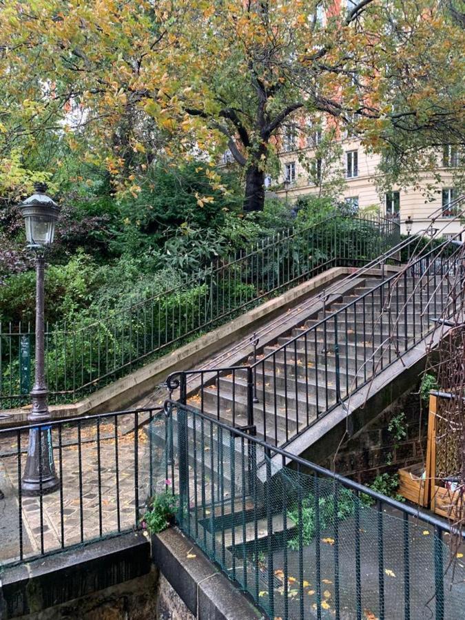 Appartement Au Coeur De Montmartre Paris Exterior foto